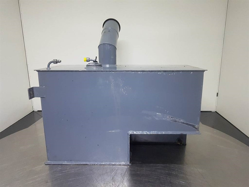 Schaeff SKL844-Terex 6453014001-Fuel tank/Kraftstofftank - Frame/ Chassis voor Bouwmachine: afbeelding 2 Schaeff SKL844-Terex 6453014001-Fuel tank/Kraftstofftank - Frame/ Chassis voor Bouwmachine: afbeelding 2