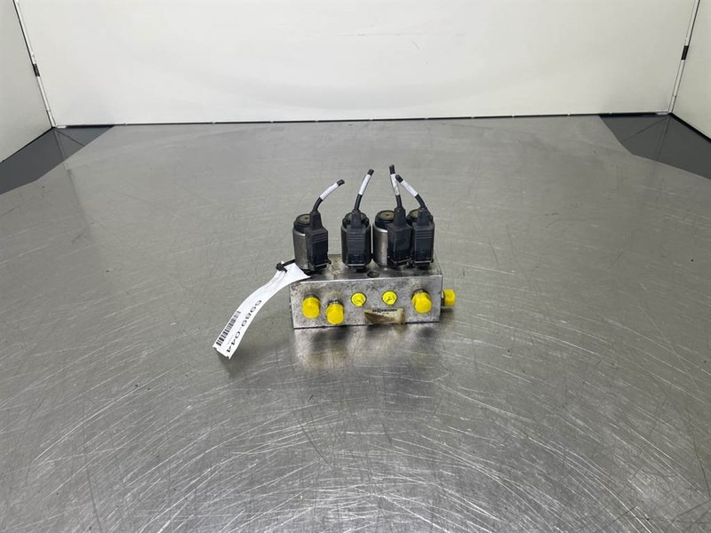 Sennebogen 835E-142529-Valve/Ventile/Ventiel - Hydraulica voor Bouwmachine: afbeelding 1 Sennebogen 835E-142529-Valve/Ventile/Ventiel - Hydraulica voor Bouwmachine: afbeelding 1