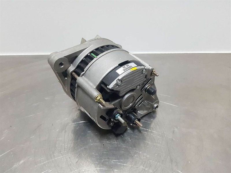 Terex Schaeff SKL833-14V 65A-Alternator/Lichtmaschine/Dynamo - Motor voor Bouwmachine: afbeelding 4 Terex Schaeff SKL833-14V 65A-Alternator/Lichtmaschine/Dynamo - Motor voor Bouwmachine: afbeelding 4