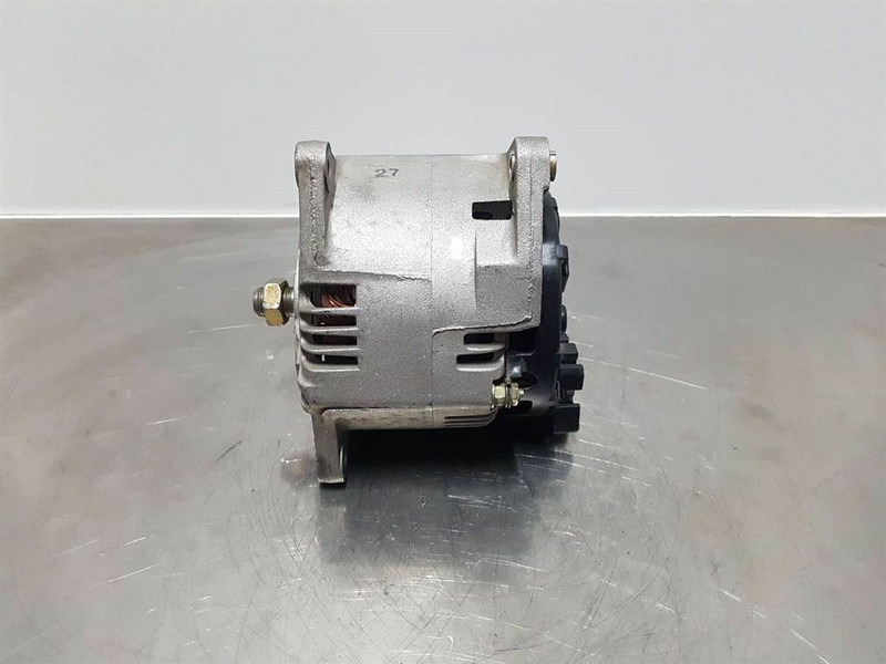 Terex Schaeff SKL873-28V 75A-Alternator/Lichtmaschine/Dynamo - Motor voor Bouwmachine: afbeelding 3 Terex Schaeff SKL873-28V 75A-Alternator/Lichtmaschine/Dynamo - Motor voor Bouwmachine: afbeelding 3