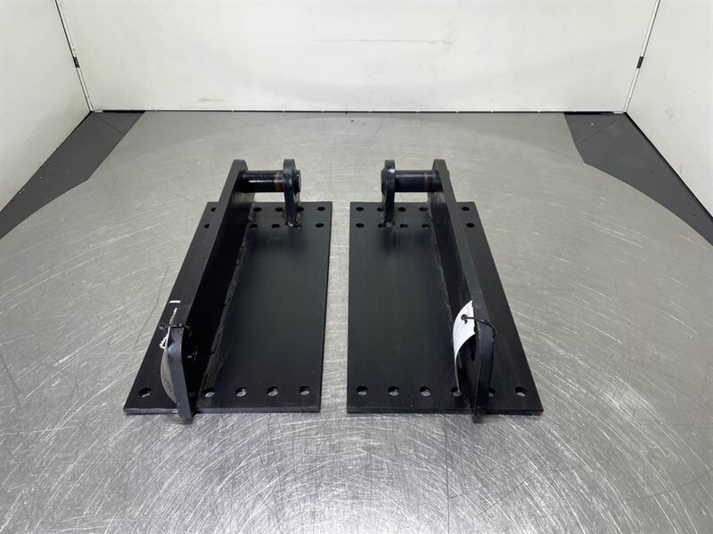 Terex TL/SKL/SKS - Adapter plate/Adapterplatte/Aanlasoor - Snelwissel voor Bouwmachine: afbeelding 1 Terex TL/SKL/SKS - Adapter plate/Adapterplatte/Aanlasoor - Snelwissel voor Bouwmachine: afbeelding 1