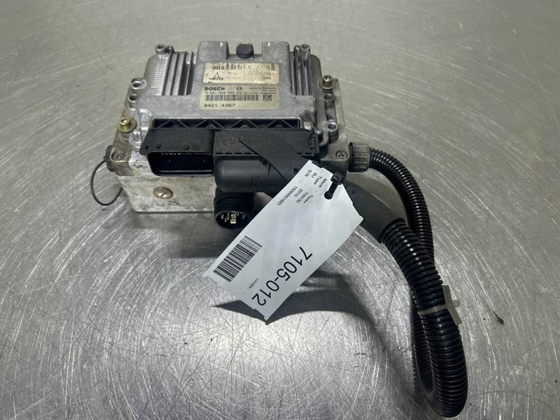 Terex TW150-6105408/6086501-ECU/Control box/Steuermodul - Elektrisch systeem voor Bouwmachine: afbeelding 3 Terex TW150-6105408/6086501-ECU/Control box/Steuermodul - Elektrisch systeem voor Bouwmachine: afbeelding 3