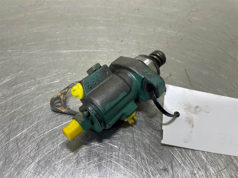 Volvo L30B-Deutz TD2011L04I-04286967-Fuel injection pump - Motor voor Bouwmachine: afbeelding 3 Volvo L30B-Deutz TD2011L04I-04286967-Fuel injection pump - Motor voor Bouwmachine: afbeelding 3
