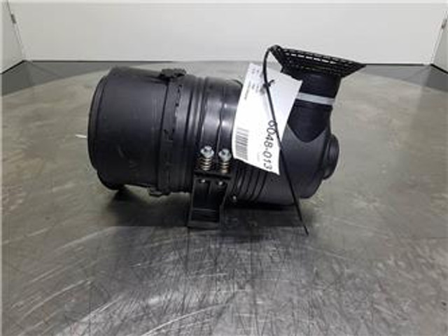 Donaldson - Volvo L 45 - Air filter/Luftfilter/Luchtfilter - Motor en onderdelen voor Bouwmachine: afbeelding 1 Donaldson - Volvo L 45 - Air filter/Luftfilter/Luchtfilter - Motor en onderdelen voor Bouwmachine: afbeelding 1