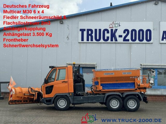 Multicar M30 6x4 3 Achsen Winterdienst Schild +Streuer - Bedrijfswagen: afbeelding 1 Multicar M30 6x4 3 Achsen Winterdienst Schild +Streuer - Bedrijfswagen: afbeelding 1