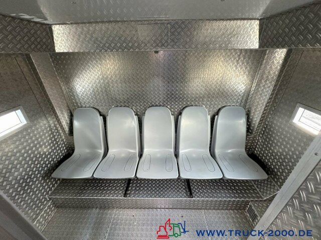 Mercedes-Benz Setra prison transporter 15 cells - 29 prisoners - Bus: afbeelding 4 Mercedes-Benz Setra prison transporter 15 cells - 29 prisoners - Bus: afbeelding 4