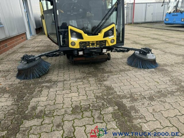 Veegwagen Johnston Bucher Sweeper CX 201 Kehren + Sprühen Klima: afbeelding 8