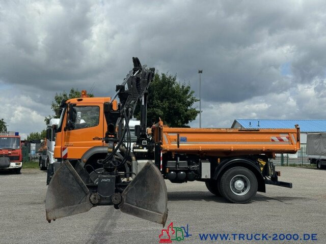 Mercedes-Benz Axor 2133 4x4 Kipper Kran Winterdienstausstat. - Kipper vrachtwagen, Kraanwagen: afbeelding 5 Mercedes-Benz Axor 2133 4x4 Kipper Kran Winterdienstausstat. - Kipper vrachtwagen, Kraanwagen: afbeelding 5