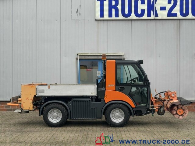 Multicar Tremo X56 Winterdienst Streuer + Besen NUR 14TKM - Veegwagen: afbeelding 5 Multicar Tremo X56 Winterdienst Streuer + Besen NUR 14TKM - Veegwagen: afbeelding 5