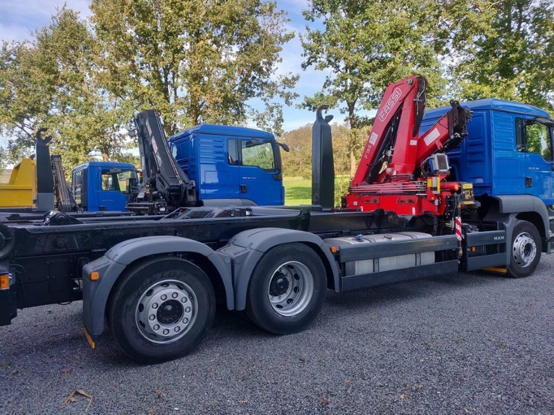 MAN Wij zoeken vrachtwagens / kranen / containersystemen - Bakwagen: afbeelding 2 MAN Wij zoeken vrachtwagens / kranen / containersystemen - Bakwagen: afbeelding 2