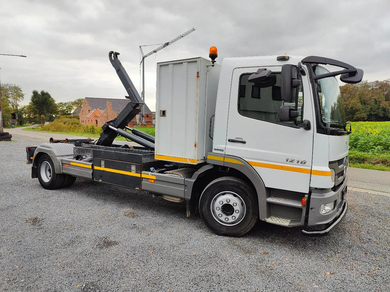 Mercedes-Benz Atego 1218 Containersystem / Hooklift Hyvalift - Haakarmsysteem vrachtwagen: afbeelding 2 Mercedes-Benz Atego 1218 Containersystem / Hooklift Hyvalift - Haakarmsysteem vrachtwagen: afbeelding 2