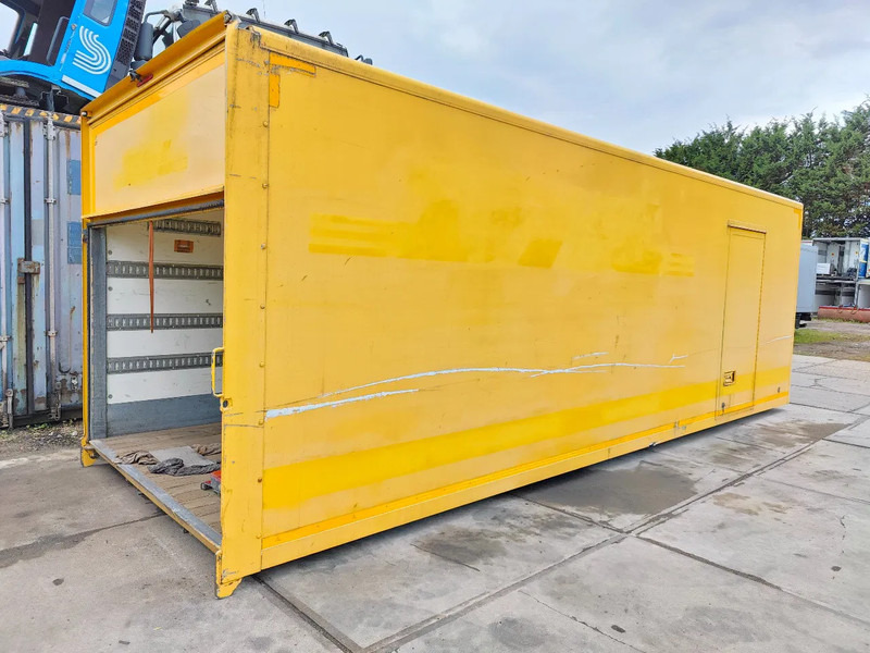 Royen Plywood koffer / box / gesloten bak / Fourgon - Onderdelen voor Vrachtwagen: afbeelding 1 Royen Plywood koffer / box / gesloten bak / Fourgon - Onderdelen voor Vrachtwagen: afbeelding 1