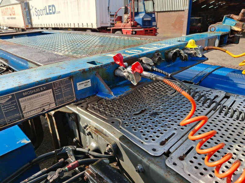 Broshuis 3UCC 39 EU - Containertransporter/ Wissellaadbak oplegger: afbeelding 4 Broshuis 3UCC 39 EU - Containertransporter/ Wissellaadbak oplegger: afbeelding 4