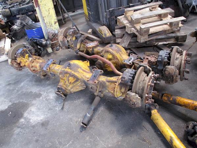 Renault 4888 - Vooras voor Vrachtwagen: afbeelding 2 Renault 4888 - Vooras voor Vrachtwagen: afbeelding 2