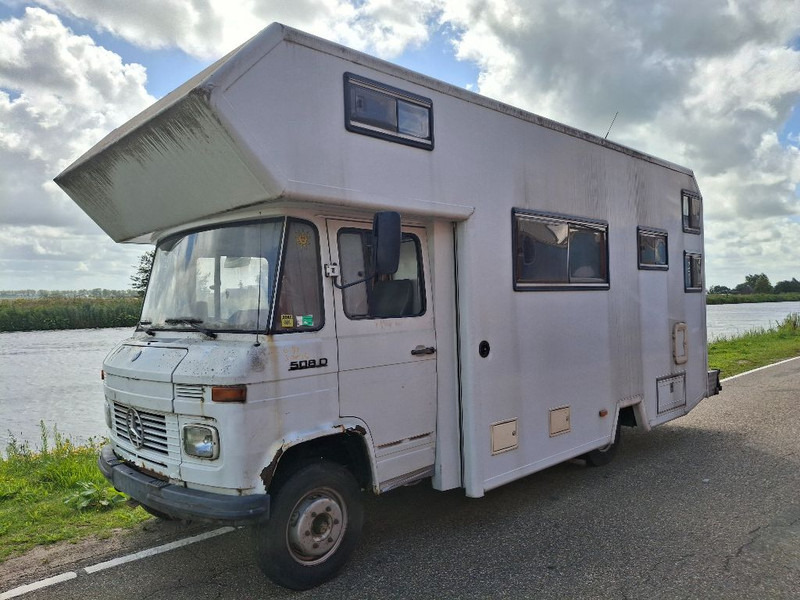 Mercedes-Benz 508 D - Vrachtwagen: afbeelding 1 Mercedes-Benz 508 D - Vrachtwagen: afbeelding 1