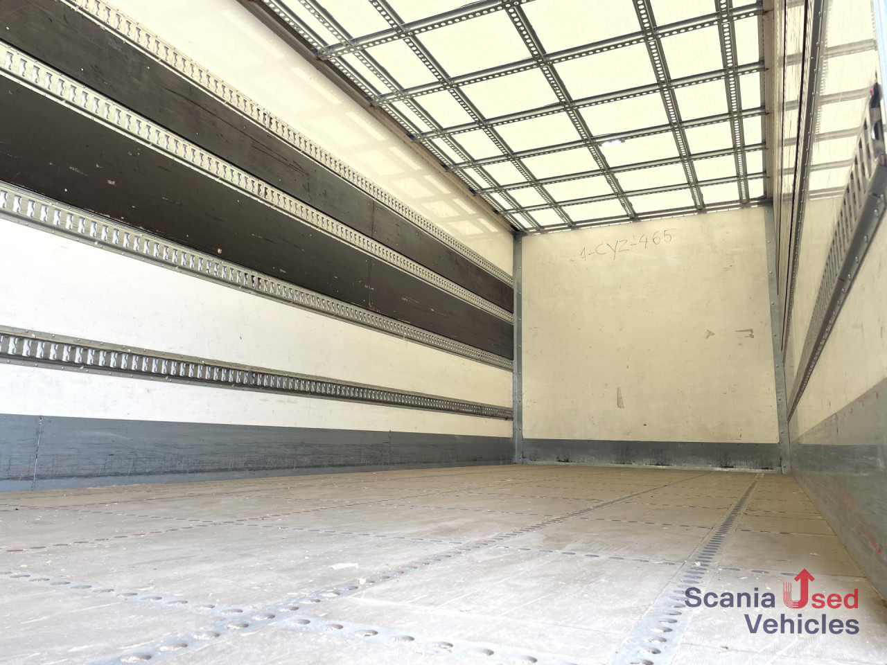 SCANIA P 320 DB6x2*4MNB RETARDER FULL AIR 8T TAIL LIFT 2T - Bakwagen: afbeelding 2 SCANIA P 320 DB6x2*4MNB RETARDER FULL AIR 8T TAIL LIFT 2T - Bakwagen: afbeelding 2