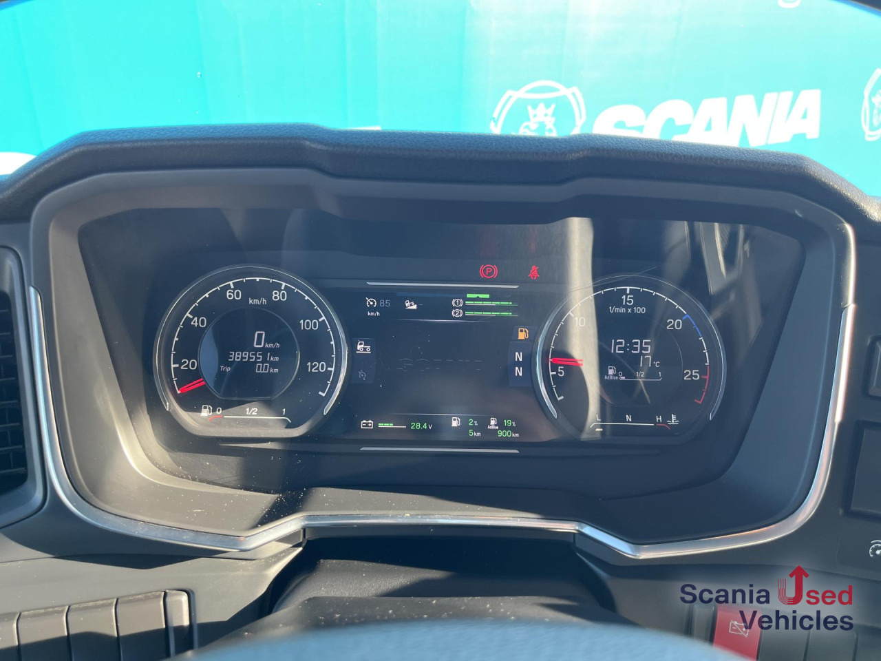 SCANIA R 410 A4x2NA RETARDER LED NAVI - Trekker: afbeelding 5 SCANIA R 410 A4x2NA RETARDER LED NAVI - Trekker: afbeelding 5