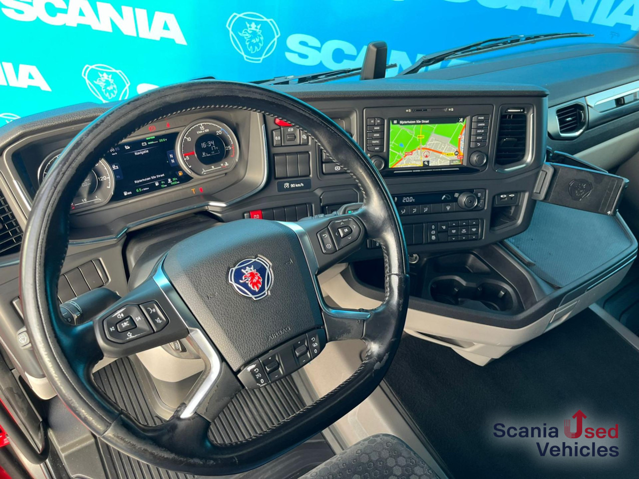 SCANIA R 450 A4x2NA RETARDER LED NAVI PTO - Trekker: afbeelding 4 SCANIA R 450 A4x2NA RETARDER LED NAVI PTO - Trekker: afbeelding 4