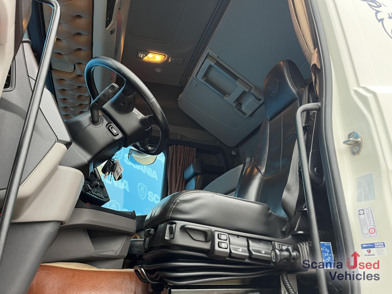 SCANIA R 540 A6X2/2NB RETARDER DIFF-L FULL AIR 8T HYDRO - Trekker: afbeelding 3 SCANIA R 540 A6X2/2NB RETARDER DIFF-L FULL AIR 8T HYDRO - Trekker: afbeelding 3