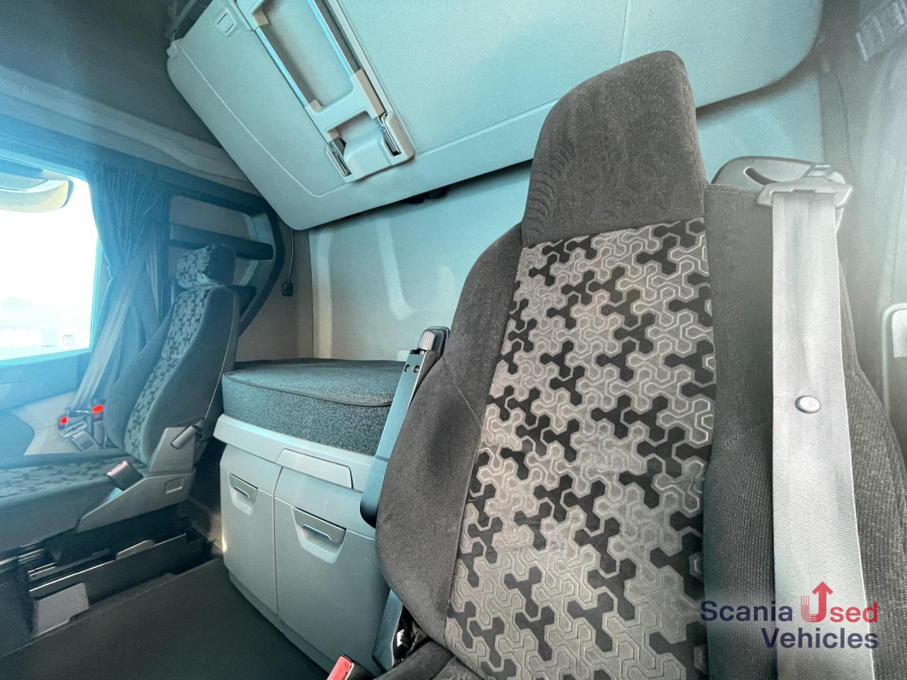 SCANIA S 500 A4x2NB RETARDER FULL AIR P-AIRCO PTO ACC - Trekker: afbeelding 3 SCANIA S 500 A4x2NB RETARDER FULL AIR P-AIRCO PTO ACC - Trekker: afbeelding 3