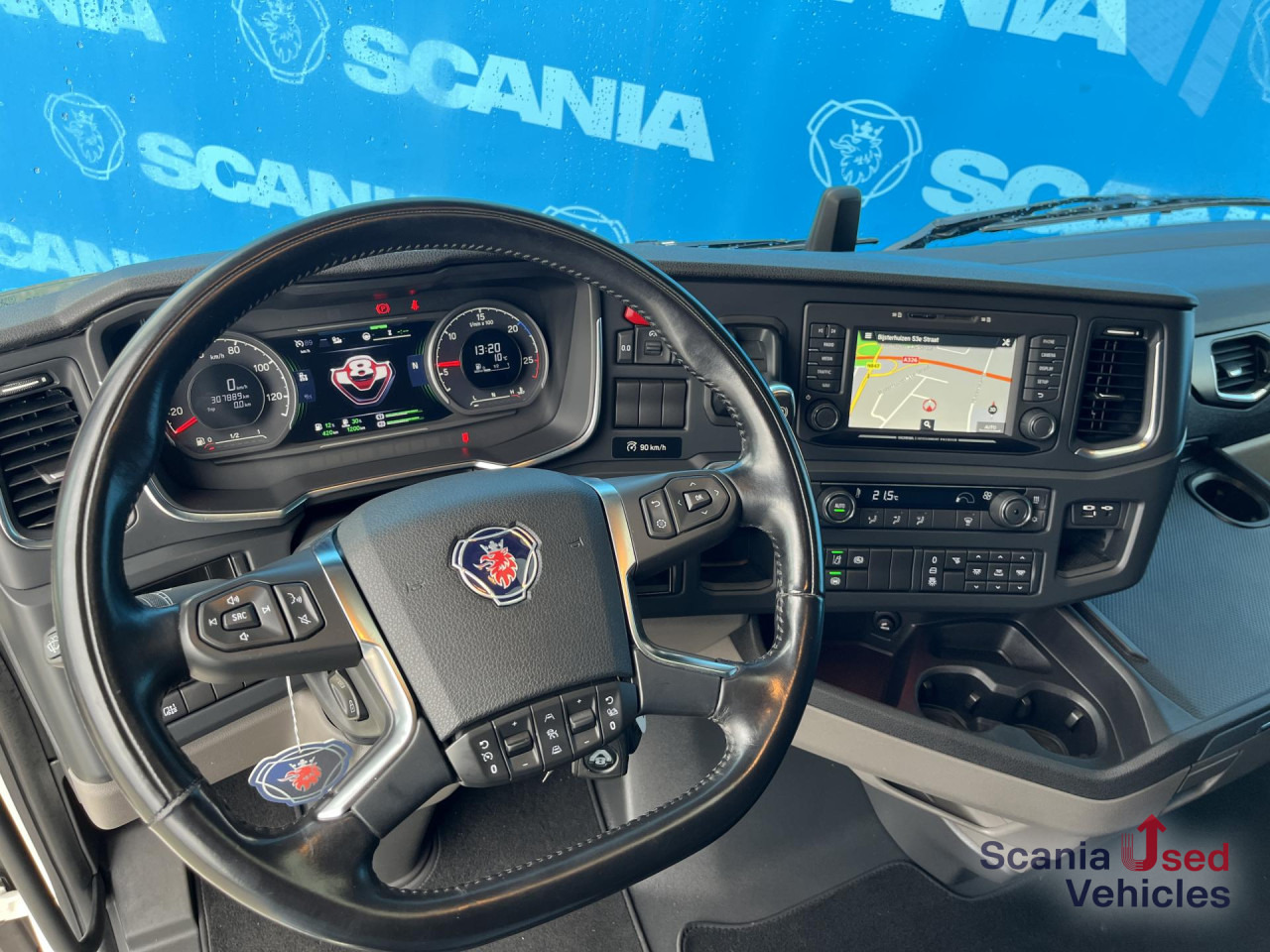 Trekker SCANIA S 590 A4x2NA V8 RETARDER DIFF-L 8T NAVI LED ALCOA: afbeelding 12