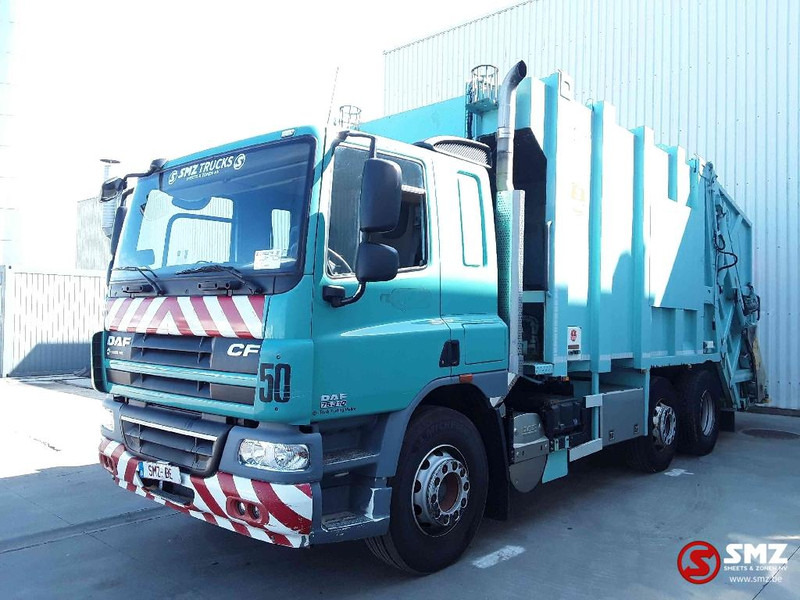 DAF 75 CF 310 VdK pusher 2000 +2x lift 4x on stocl - Vuilniswagen: afbeelding 3 DAF 75 CF 310 VdK pusher 2000 +2x lift 4x on stocl - Vuilniswagen: afbeelding 3