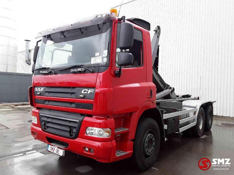 DAF 85 CF 410 6x4 - Containertransporter/ Wissellaadbak vrachtwagen: afbeelding 3 DAF 85 CF 410 6x4 - Containertransporter/ Wissellaadbak vrachtwagen: afbeelding 3