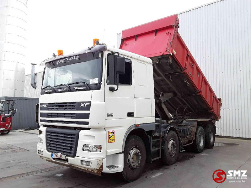 DAF 95 XF 430 8x4 lames steel - Kipper vrachtwagen: afbeelding 3 DAF 95 XF 430 8x4 lames steel - Kipper vrachtwagen: afbeelding 3