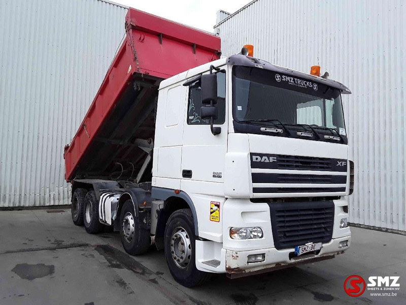 DAF 95 XF 430 8x4 lames steel - Kipper vrachtwagen: afbeelding 1 DAF 95 XF 430 8x4 lames steel - Kipper vrachtwagen: afbeelding 1