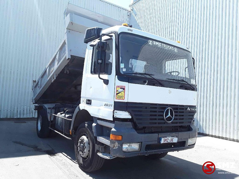 Mercedes-Benz Actros 2031 Lames manual - Kipper vrachtwagen: afbeelding 1 Mercedes-Benz Actros 2031 Lames manual - Kipper vrachtwagen: afbeelding 1