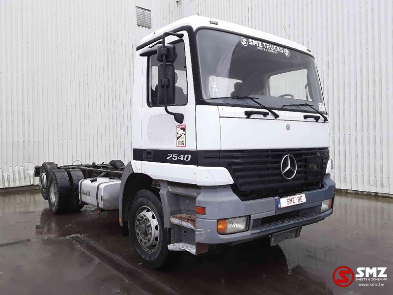Mercedes-Benz Actros 2540 6x2 francais - Chassis vrachtwagen: afbeelding 1 Mercedes-Benz Actros 2540 6x2 francais - Chassis vrachtwagen: afbeelding 1