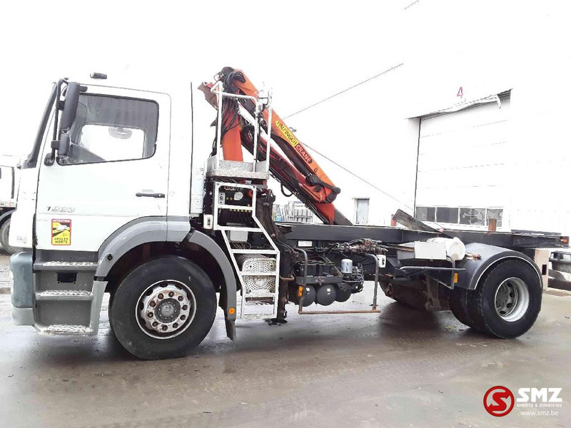 Mercedes-Benz Axor 1823 Palfinger pk4501 - Vrachtwagen met open laadbak, Kraanwagen: afbeelding 5 Mercedes-Benz Axor 1823 Palfinger pk4501 - Vrachtwagen met open laadbak, Kraanwagen: afbeelding 5