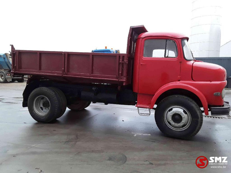 Mercedes-Benz - Kipper vrachtwagen: afbeelding 4 Mercedes-Benz - Kipper vrachtwagen: afbeelding 4