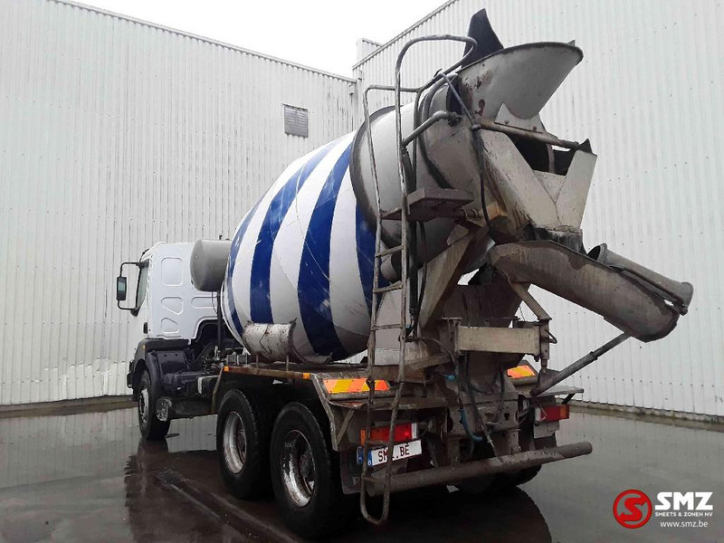 Betonmixer Renault Kerax 300 manual pump: afbeelding 9