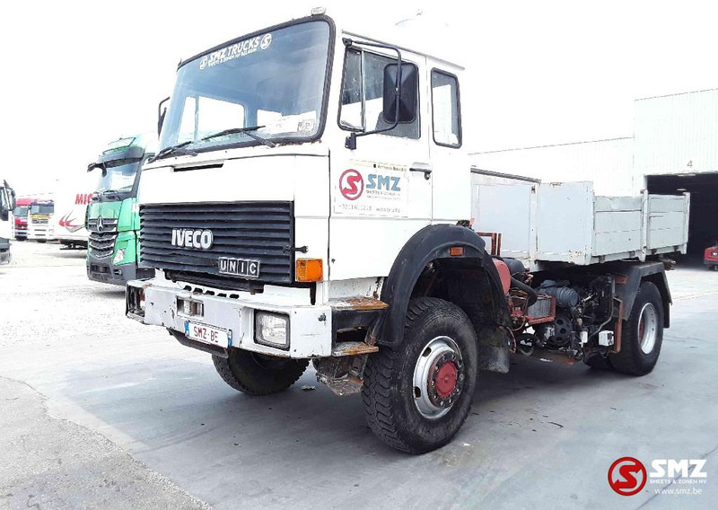 Iveco Magirus 190.32 4x4 tractor- box - Trekker: afbeelding 3 Iveco Magirus 190.32 4x4 tractor- box - Trekker: afbeelding 3