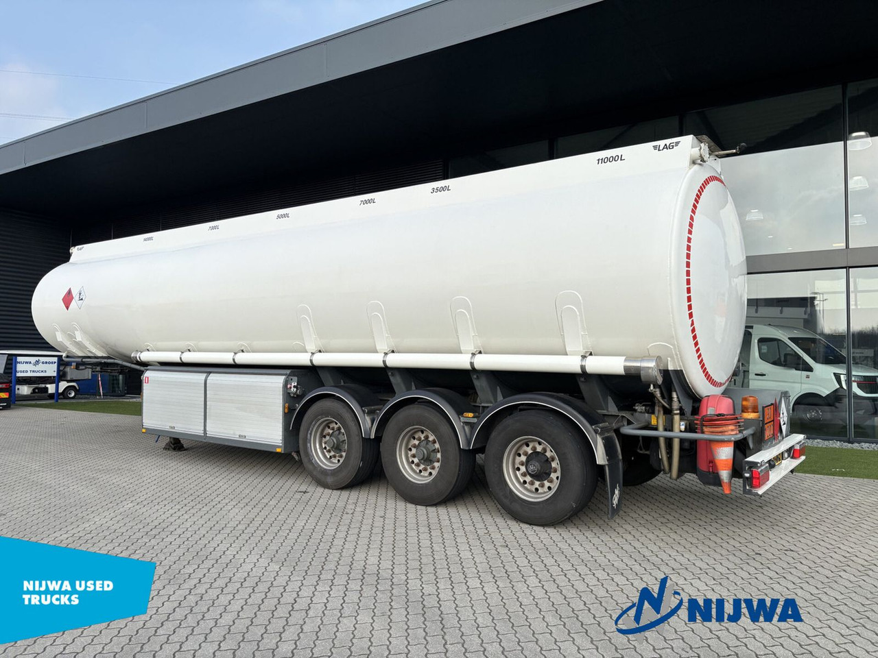 Lag O-3-43 Valid ADR + 47.500 L - Tankoplegger: afbeelding 4 Lag O-3-43 Valid ADR + 47.500 L - Tankoplegger: afbeelding 4