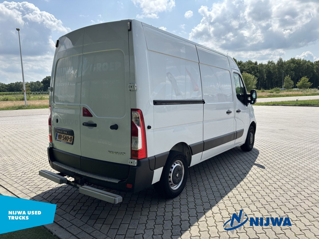 Renault Master T35 125 L2H2 Opstap + Airco Kasten - Gesloten bestelwagen: afbeelding 3 Renault Master T35 125 L2H2 Opstap + Airco Kasten - Gesloten bestelwagen: afbeelding 3