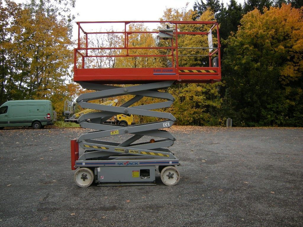 SkayJack SJIII 3226M Scherenarbeitsbühne 10 m - Vrachtwagen hoogwerker: afbeelding 5 SkayJack SJIII 3226M Scherenarbeitsbühne 10 m - Vrachtwagen hoogwerker: afbeelding 5
