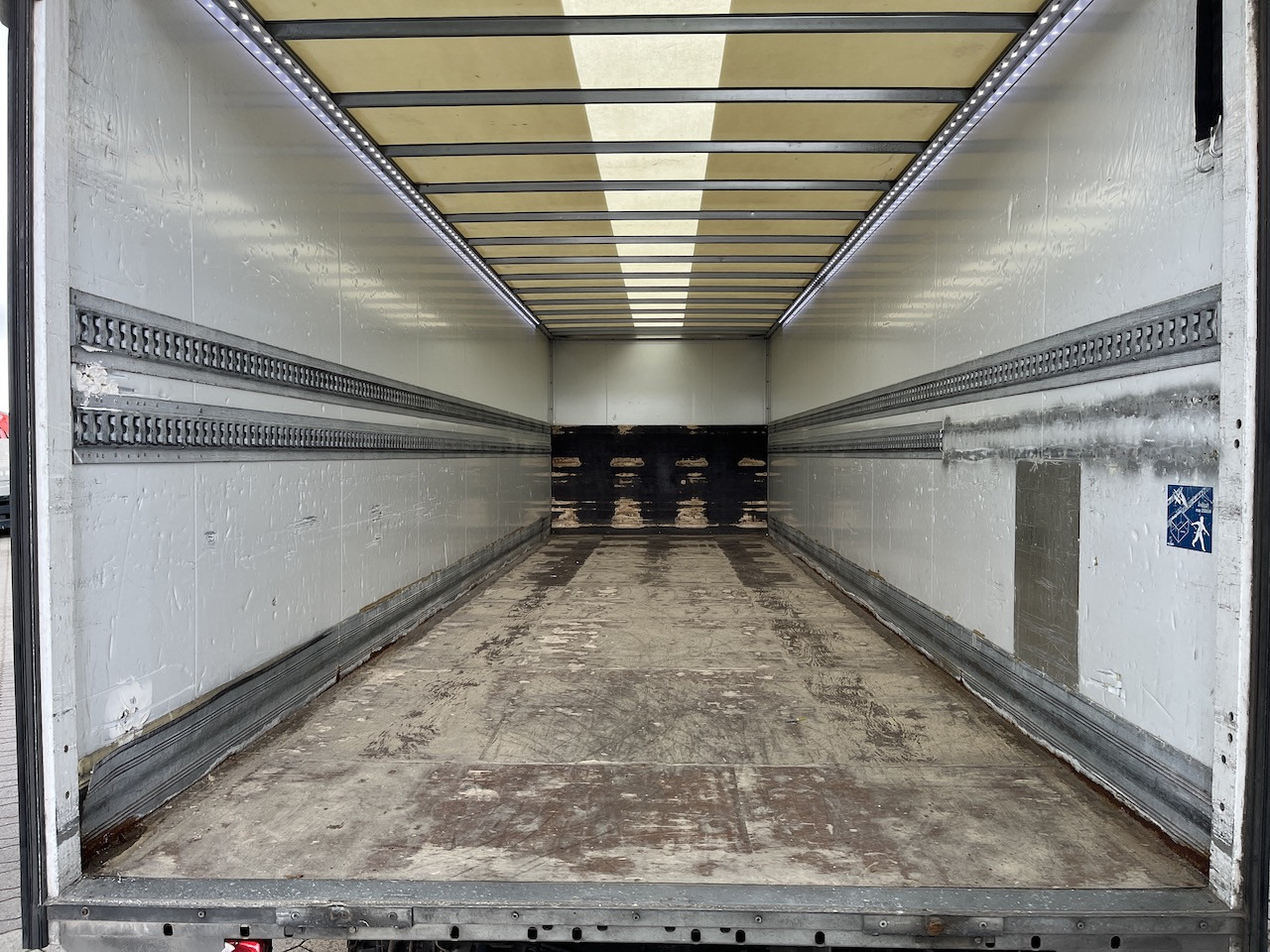 Iveco 120E25 Eurocargo 4x2 Koffer | Ladebordwand - Bakwagen: afbeelding 3 Iveco 120E25 Eurocargo 4x2 Koffer | Ladebordwand - Bakwagen: afbeelding 3