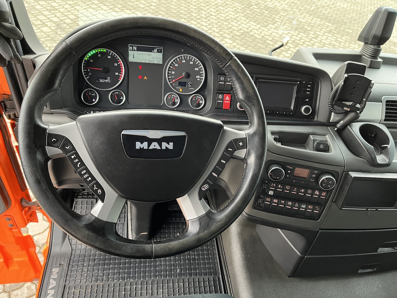 MAN TGX 26.480 6x2 Atlas 145.2 Baustoff - Kraanwagen, Vrachtwagen met open laadbak: afbeelding 2 MAN TGX 26.480 6x2 Atlas 145.2 Baustoff - Kraanwagen, Vrachtwagen met open laadbak: afbeelding 2