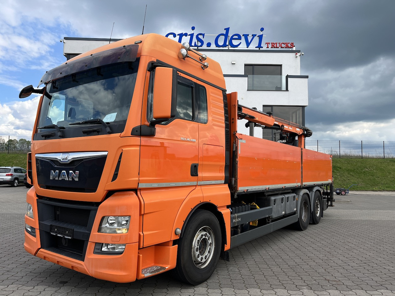 MAN TGX 26.480 6x2 Atlas 145.2 Kran Baustoff AHK - Vrachtwagen met open laadbak, Kraanwagen: afbeelding 1 MAN TGX 26.480 6x2 Atlas 145.2 Kran Baustoff AHK - Vrachtwagen met open laadbak, Kraanwagen: afbeelding 1