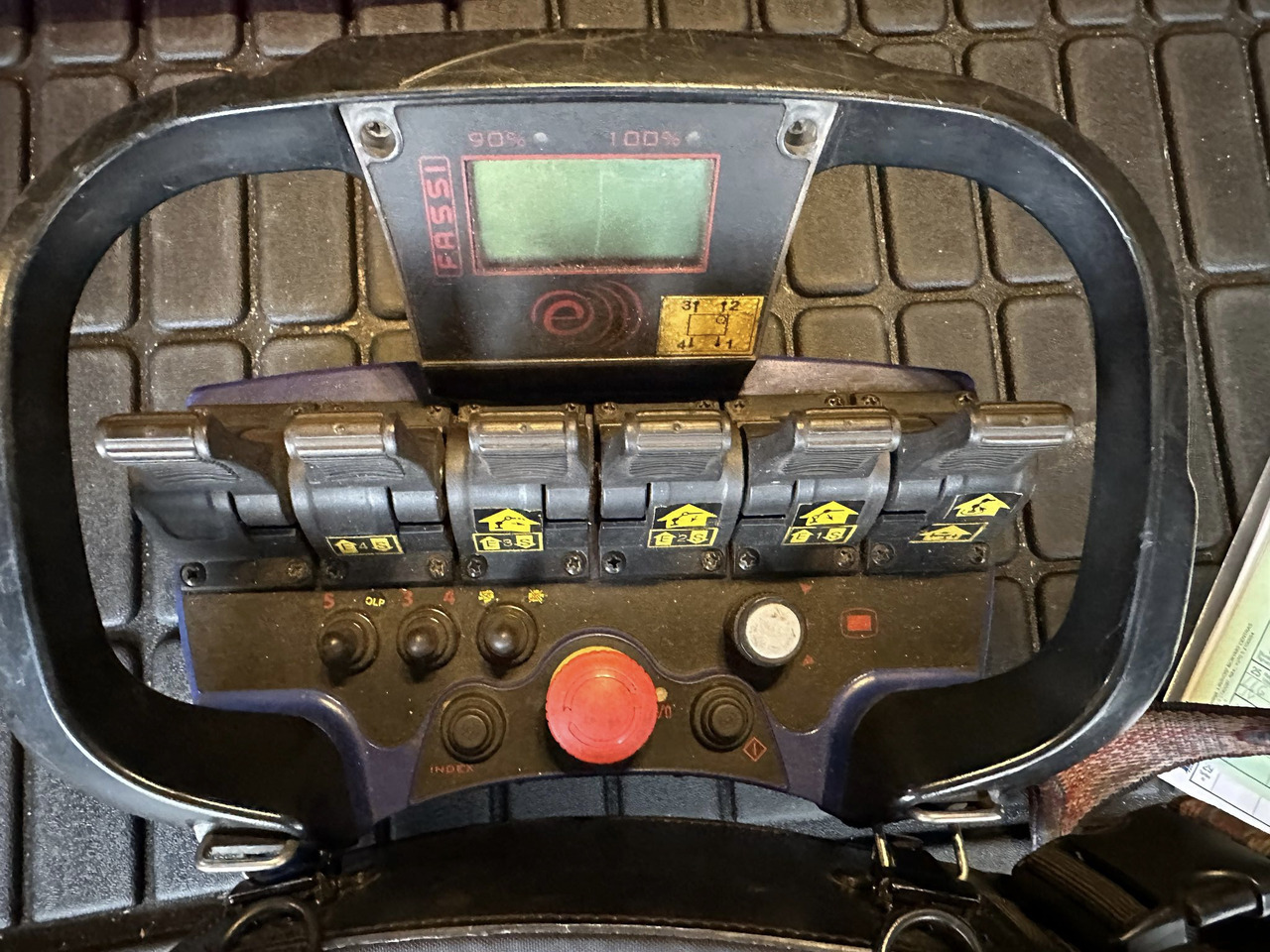 Palfinger FASSI F 235 A.2.23 Kran + Funk - Autolaadkraan: afbeelding 4 Palfinger FASSI F 235 A.2.23 Kran + Funk - Autolaadkraan: afbeelding 4