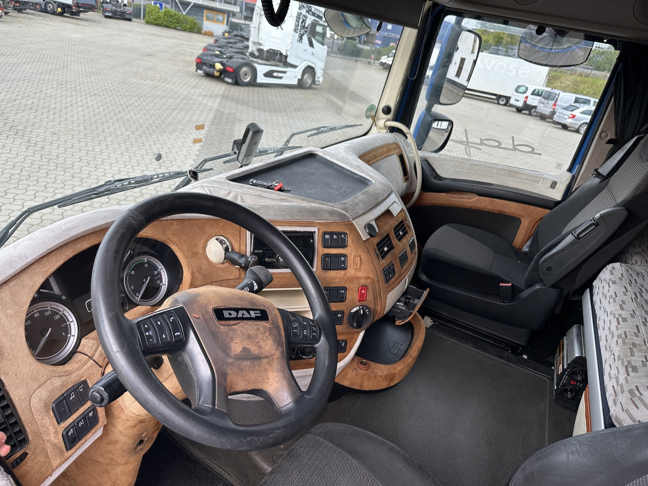 Daf XF 460 4x2 Retarder - Trekker: afbeelding 2 Daf XF 460 4x2 Retarder - Trekker: afbeelding 2