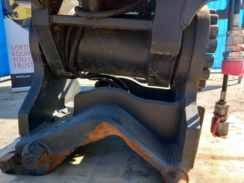 Eurosteel Powertilt 300 - Draaikantelstuk: afbeelding 4 Eurosteel Powertilt 300 - Draaikantelstuk: afbeelding 4