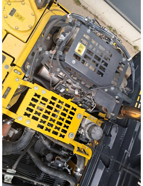 Komatsu PC210LCI-11 - Rupsgraafmachine: afbeelding 3 Komatsu PC210LCI-11 - Rupsgraafmachine: afbeelding 3