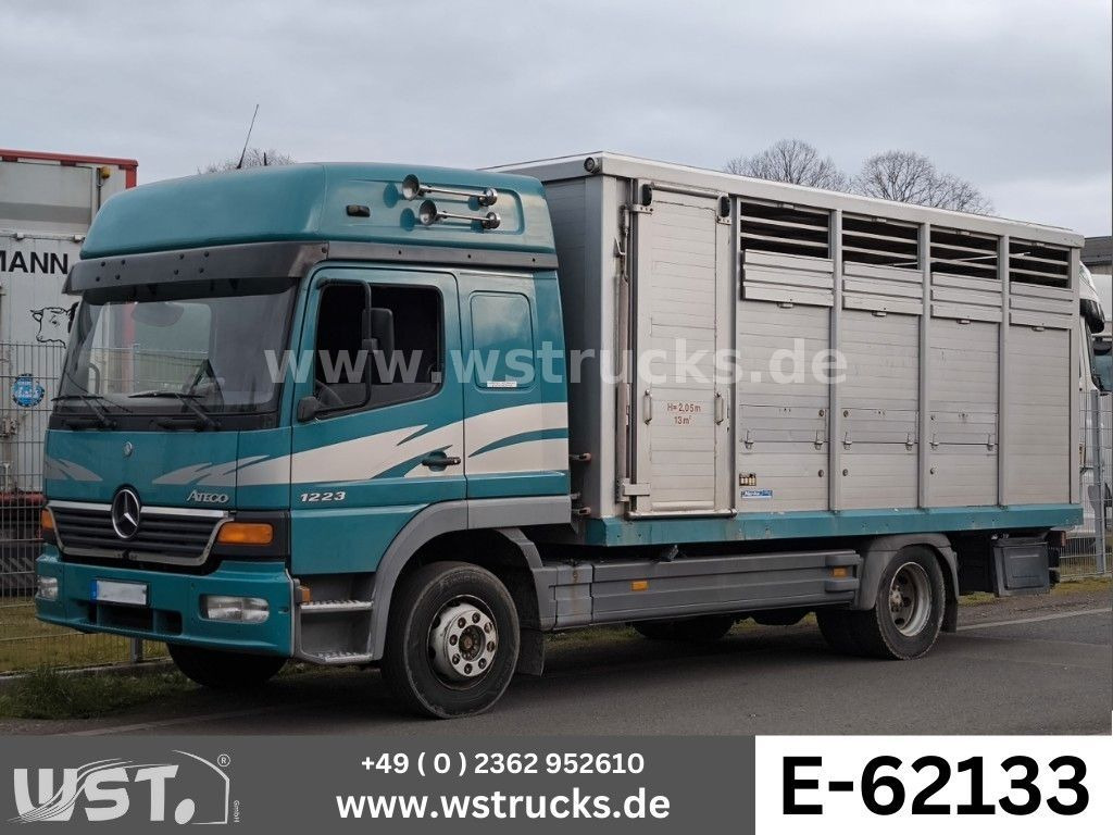 Mercedes-Benz Atego 1223 1 Stock Hohe Gitter Viehtransporter - Paardenvrachtwagen: afbeelding 1 Mercedes-Benz Atego 1223 1 Stock Hohe Gitter Viehtransporter - Paardenvrachtwagen: afbeelding 1
