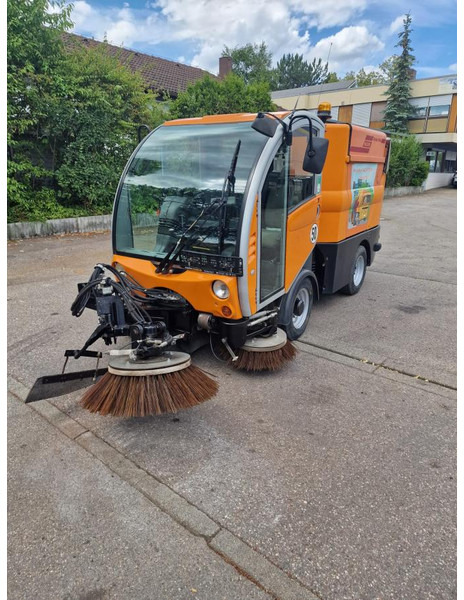 Bucher Kehrmaschine BUCHER-GUYER Kehrmaschine EG 4.500 kg Diesel Topzustand - Industriële veegmachine: afbeelding 4 Bucher Kehrmaschine BUCHER-GUYER Kehrmaschine EG 4.500 kg Diesel Topzustand - Industriële veegmachine: afbeelding 4