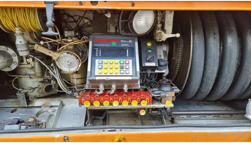 Tankoplegger Diversen TSA Diesel Heizöl 6 Kammern 35.5 m³ Zählwerk TKZ A Schwelm TSA Diesel Heizöl 6 Kammern 35.5 m³ Zählwerk TKZ ABS: afbeelding 11