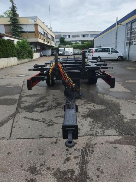 Krone Tandem Standard Lafette tiefgekuppelt - Containertransporter/ Wissellaadbak aanhangwagen: afbeelding 2 Krone Tandem Standard Lafette tiefgekuppelt - Containertransporter/ Wissellaadbak aanhangwagen: afbeelding 2