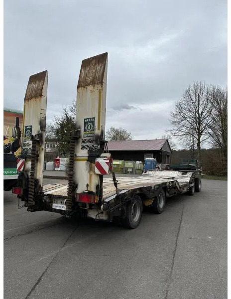 Müller-Mitteltal T4 4-Achs Tieflader Radmulden luftgefedert T4 4-Achs Tieflader Radmulden luftgefedert - Dieplader aanhangwagen: afbeelding 4 Müller-Mitteltal T4 4-Achs Tieflader Radmulden luftgefedert T4 4-Achs Tieflader Radmulden luftgefedert - Dieplader aanhangwagen: afbeelding 4